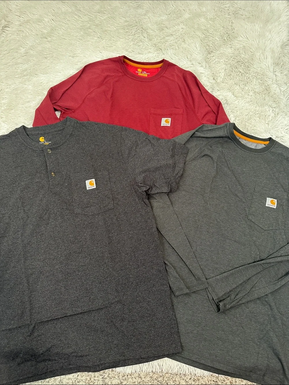 🥕 Bundle of 3 Carhartt T-Shirts